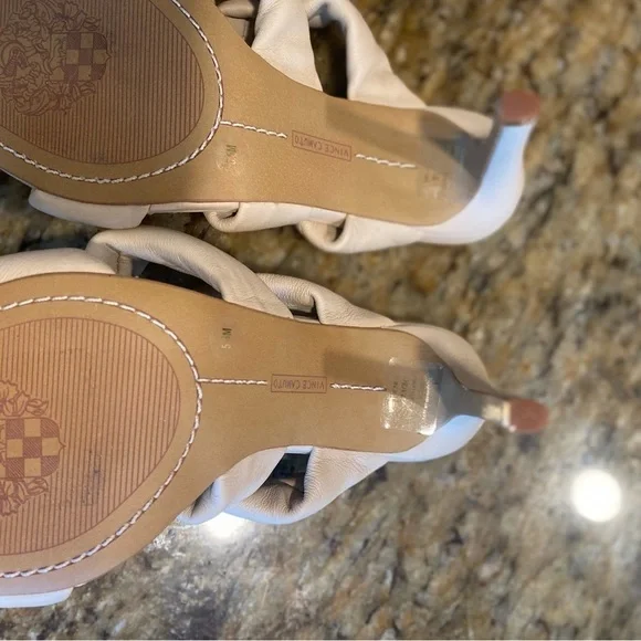 Vince camuto cream heels 5.5 - Picture 6 of 7